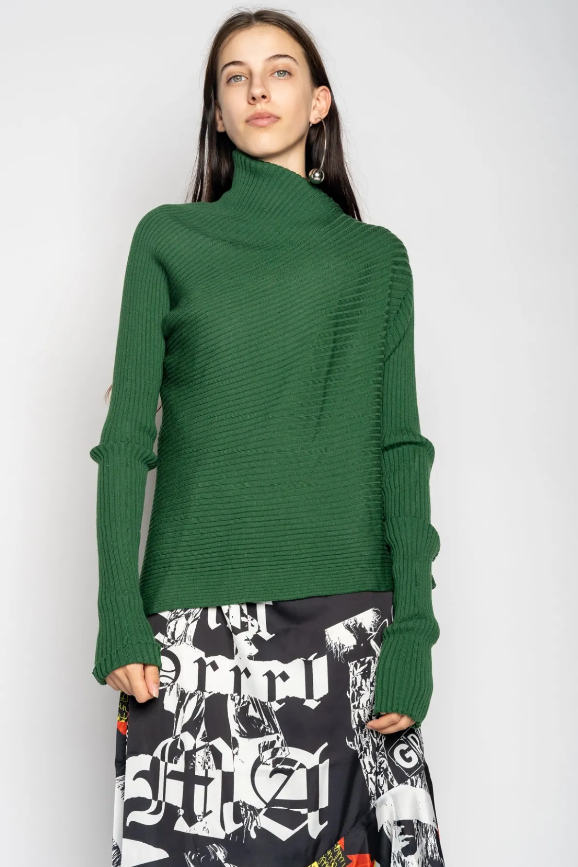 GREEN DRAPED JUMPER IN MERINO KNIT