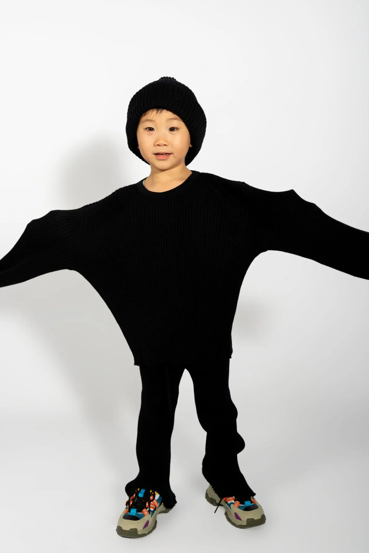 BLACK MERINO KNIT JUMPER