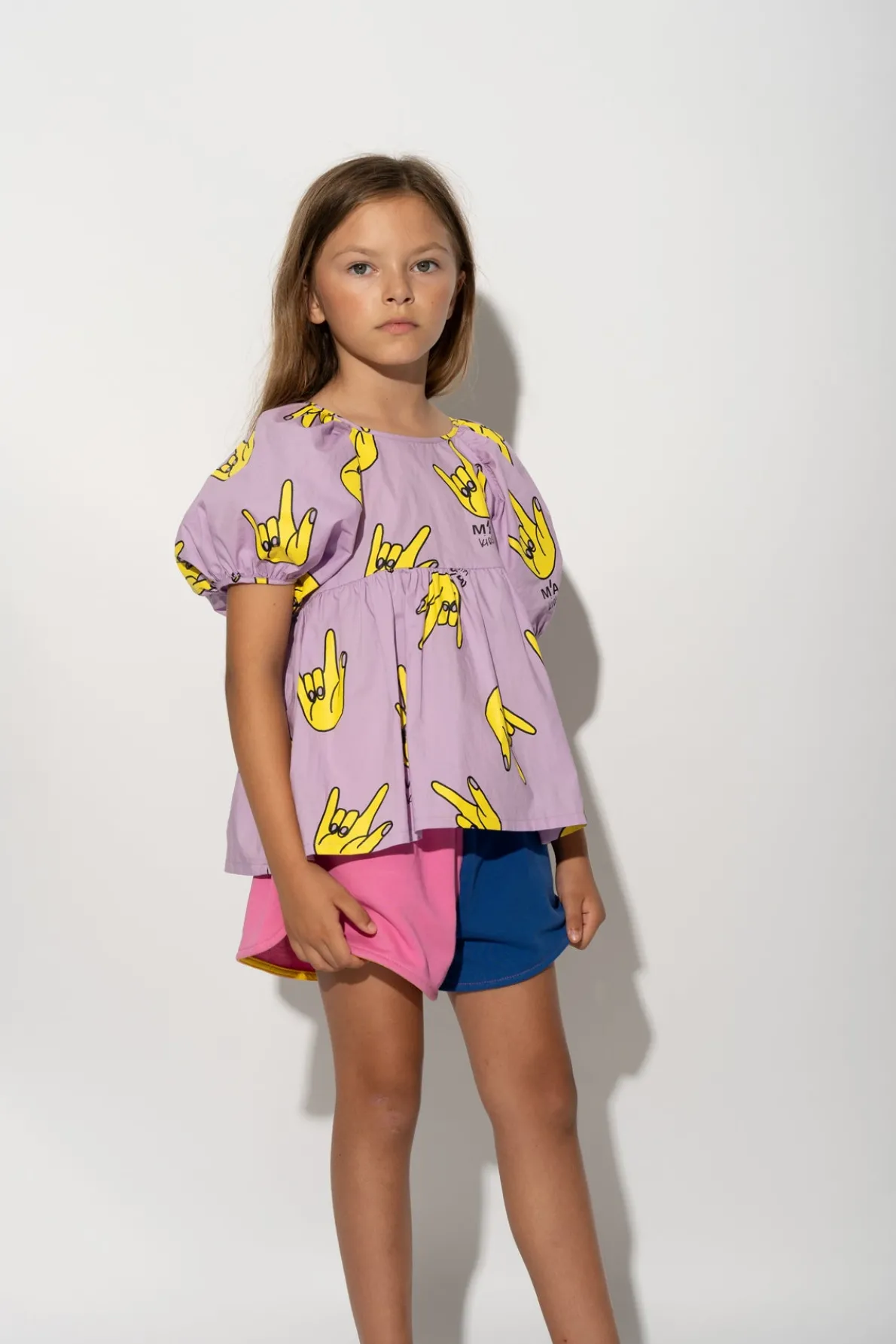LILAC HANDS PRINT BALLOON SLEEVE TOP