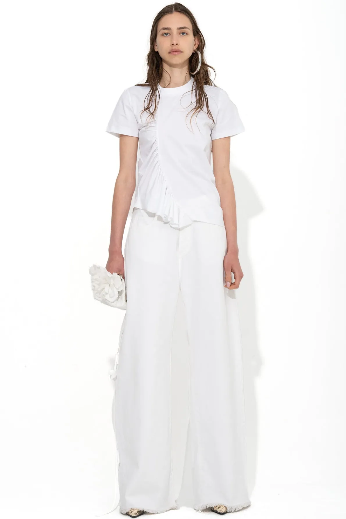 WHITE GATHERED T-SHIRT