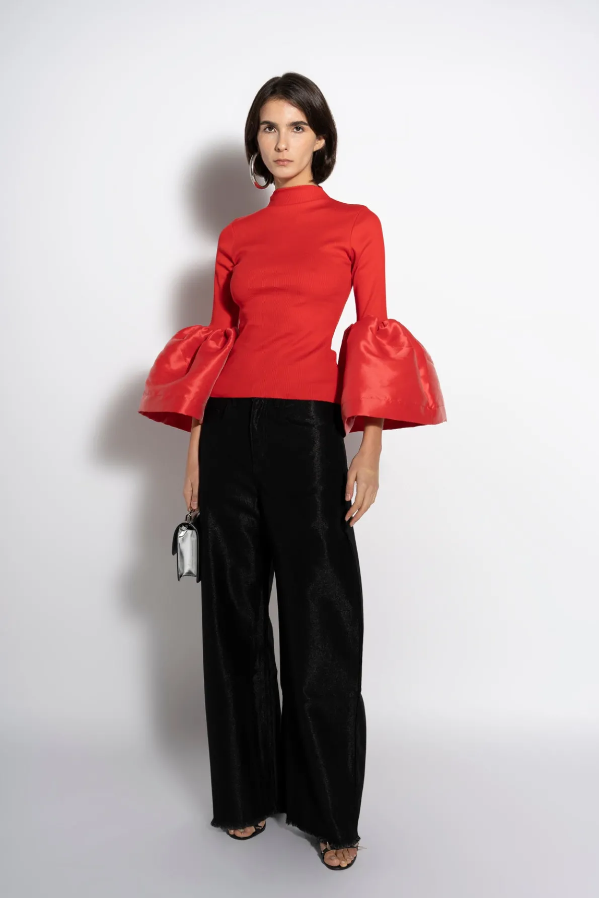 RED TURTLENECK PUFF SLEEVE TOP