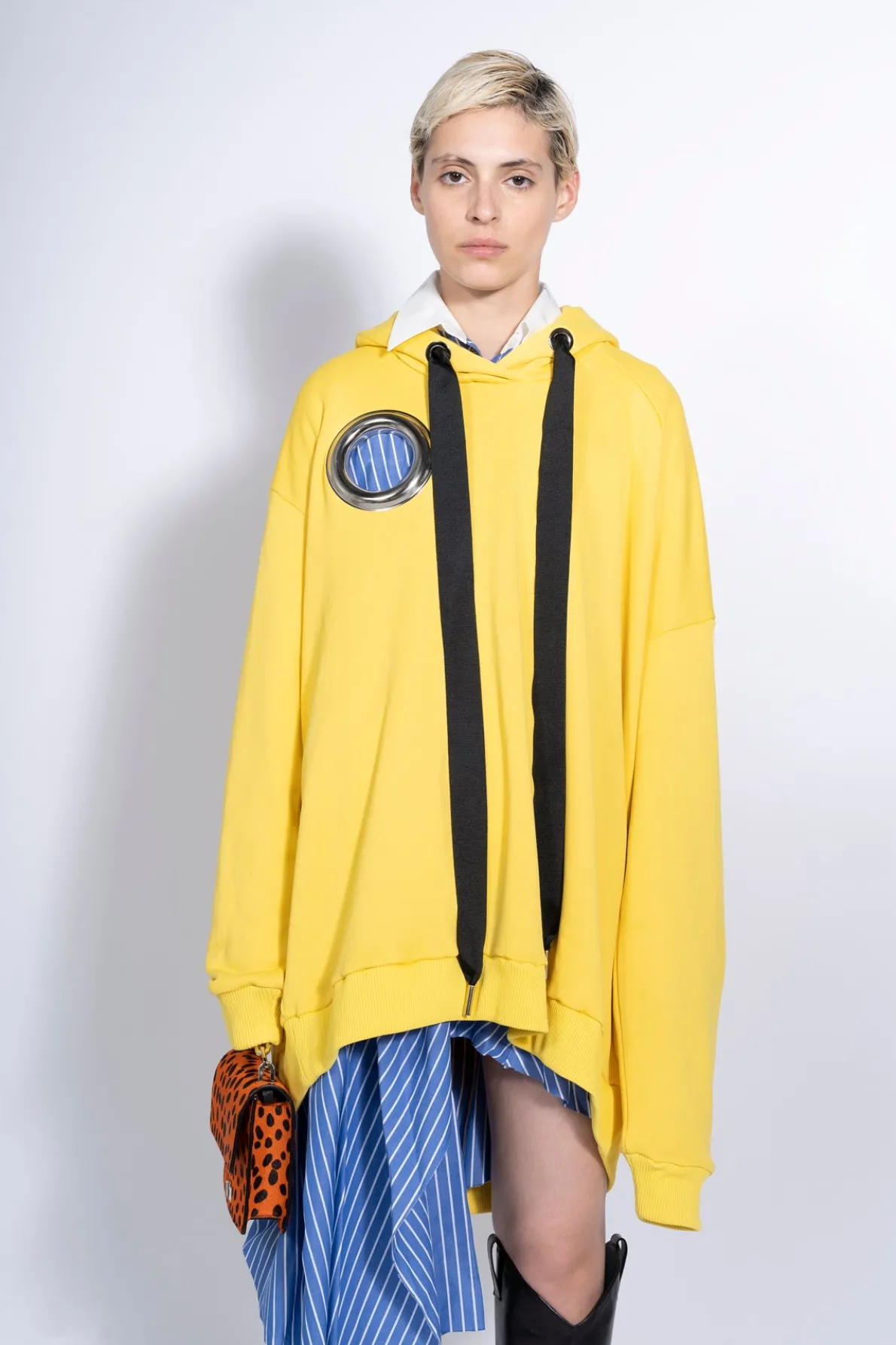 YELLOW ASYMMETRIC HOODIE WITH BIG EYELET
