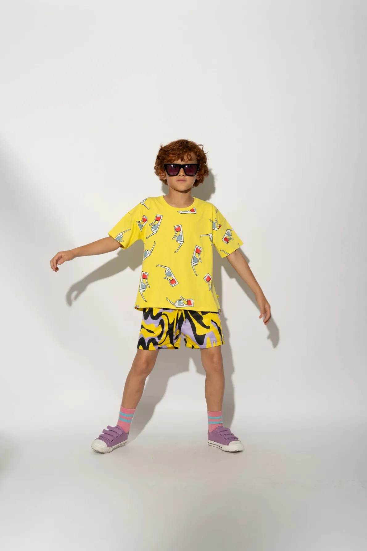 DARK WAVY PRINT SWIM SHORT