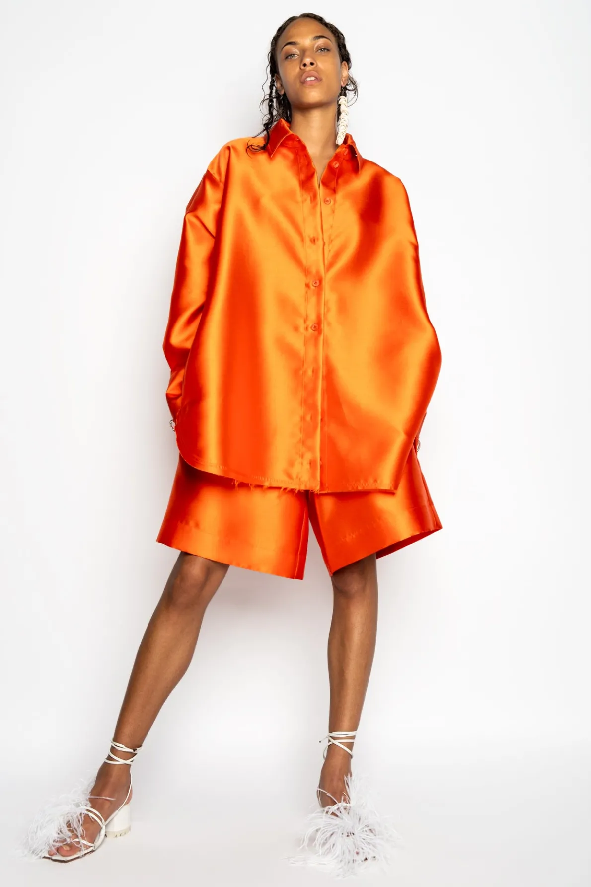 ORANGE SKATER SHORTS