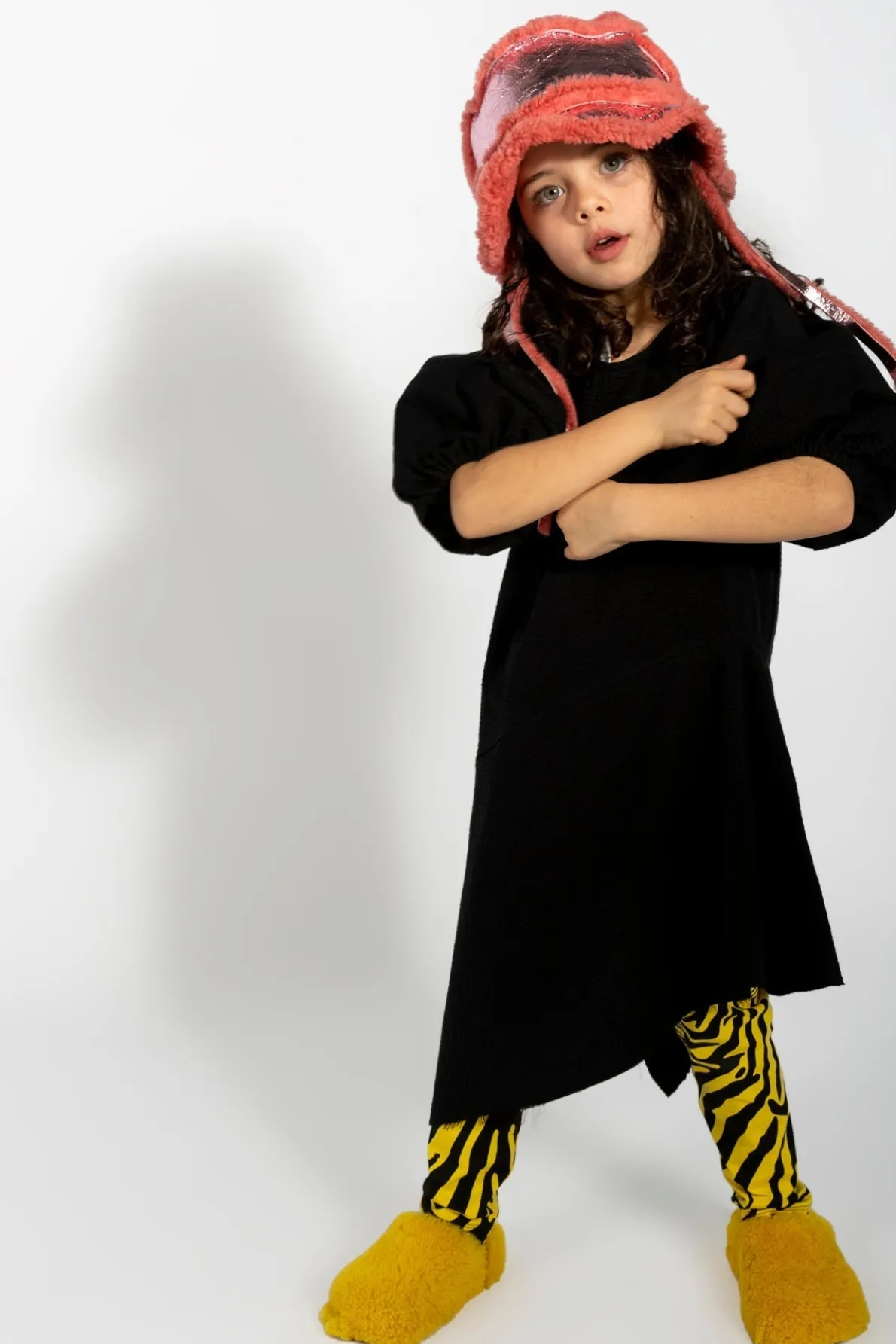 PINK SHINY LEATHER BUCKET HAT