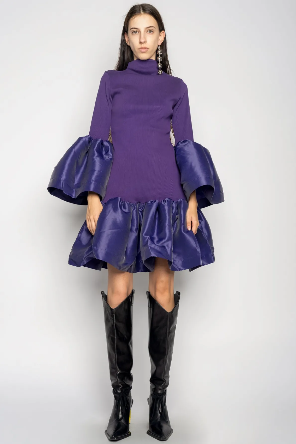 PURPLE PUFF SLEEVE AND HEM DRESS