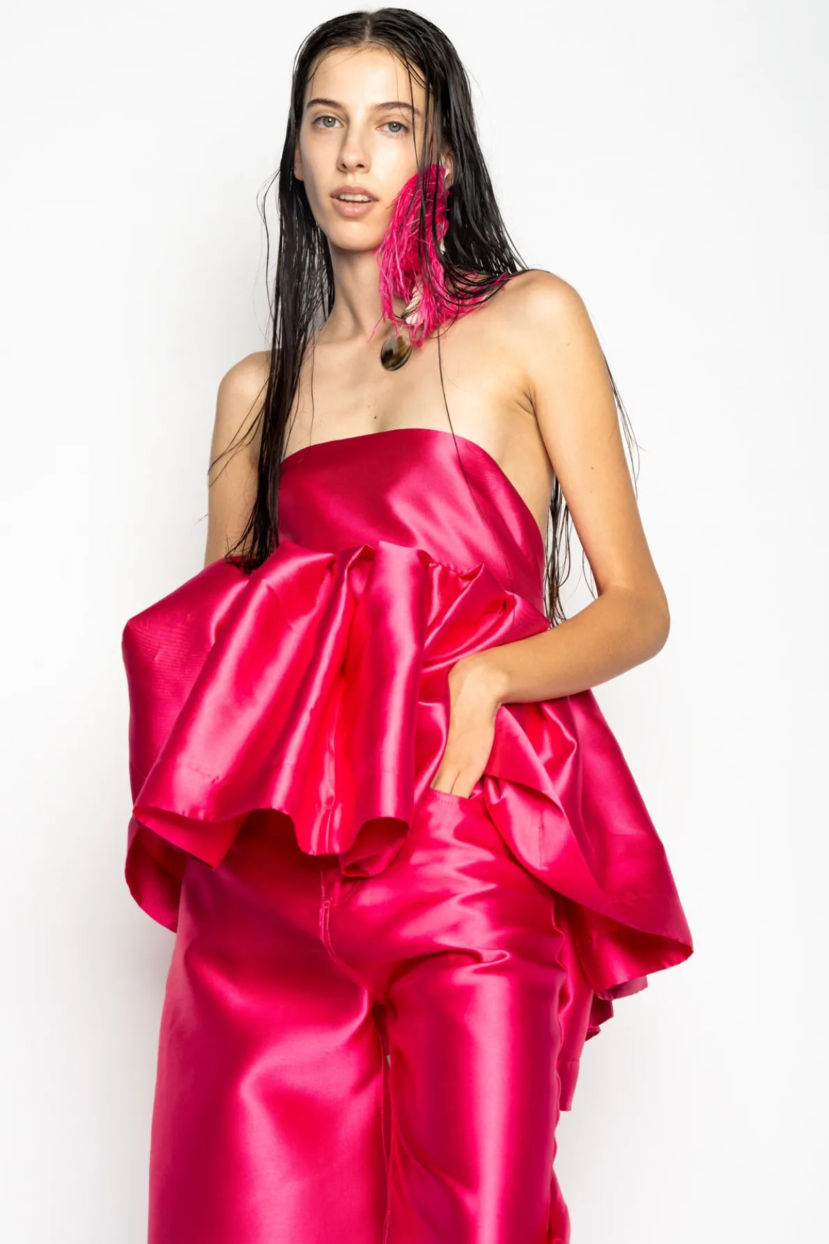 PINK STRAPLESS PEPLUM TOP